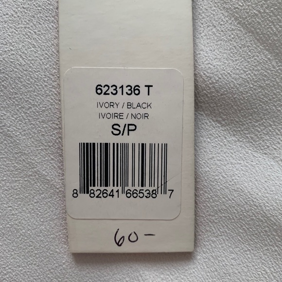 Black Tape blouse new with tags size small - Picture 2 of 3